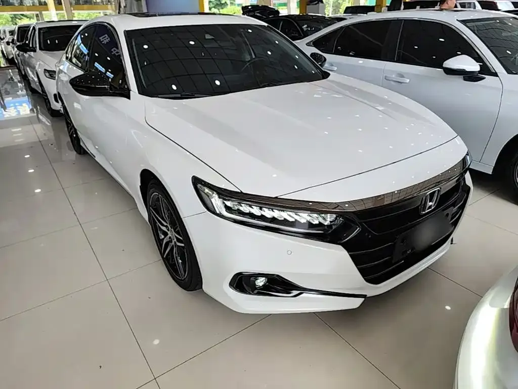 Honda Accord — фото 4
