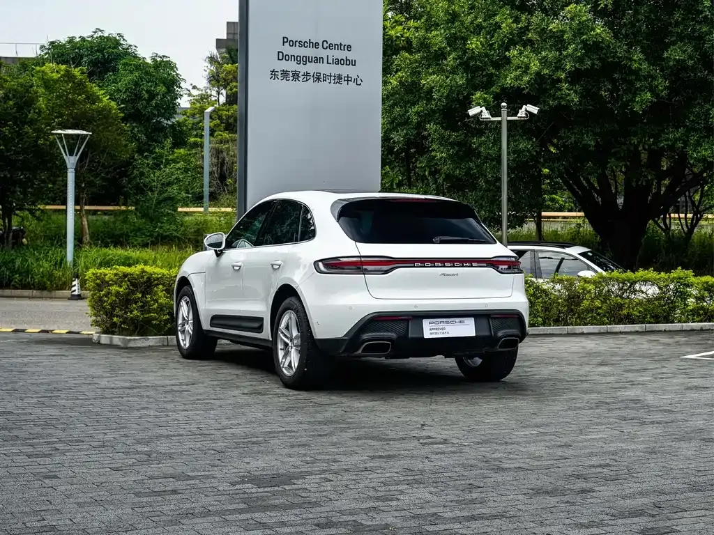 Porsche Macan — фото 5