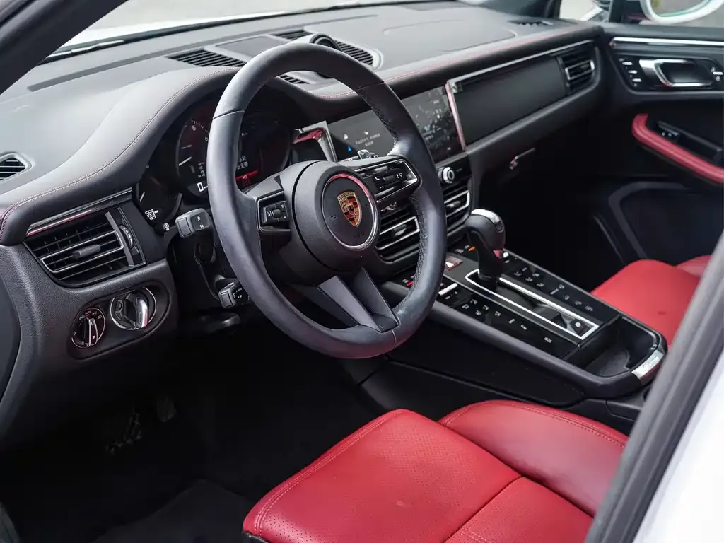 Porsche Macan — фото 3