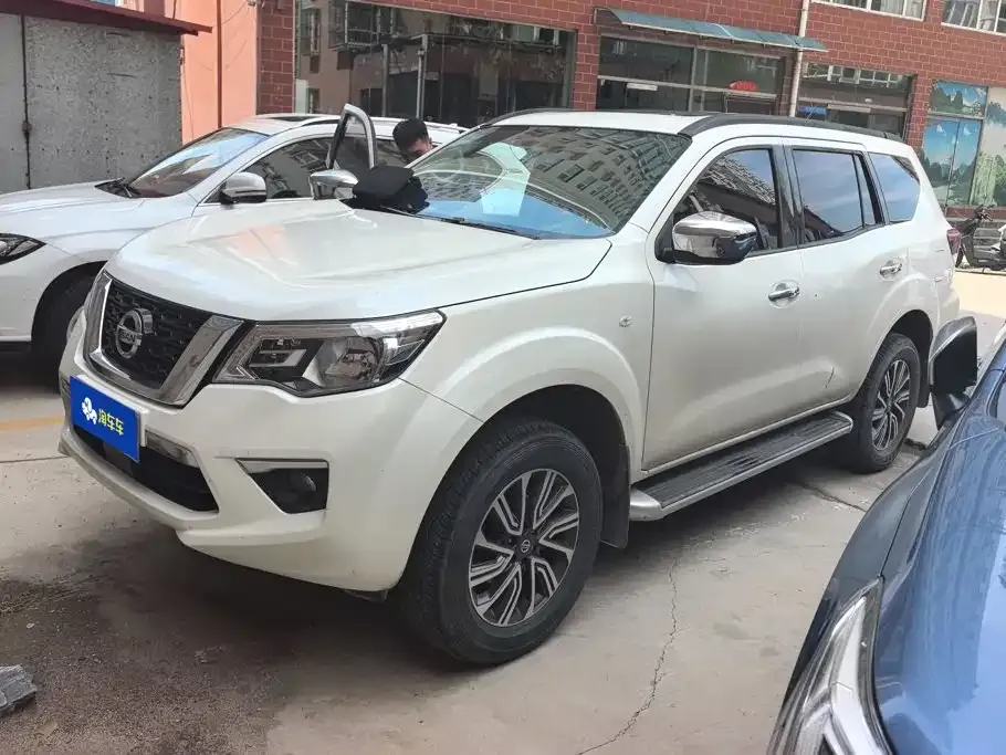 Nissan Terra — фото 1