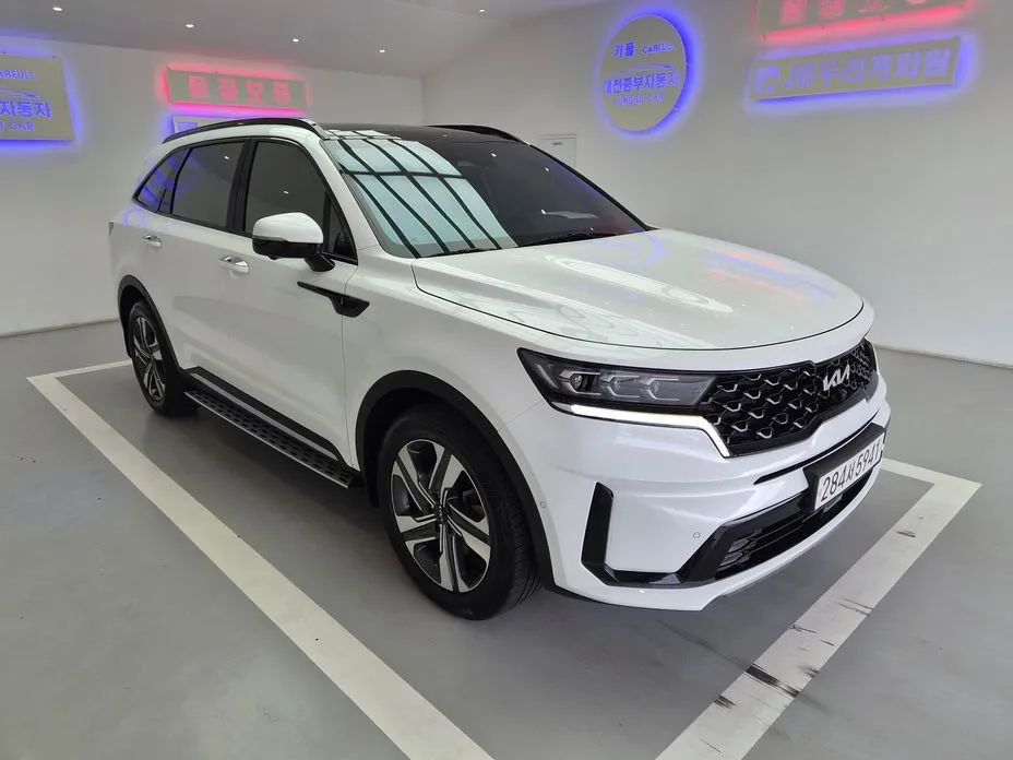 Kia Sorento — фото 7
