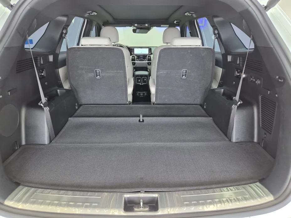 Kia Sorento — фото 4