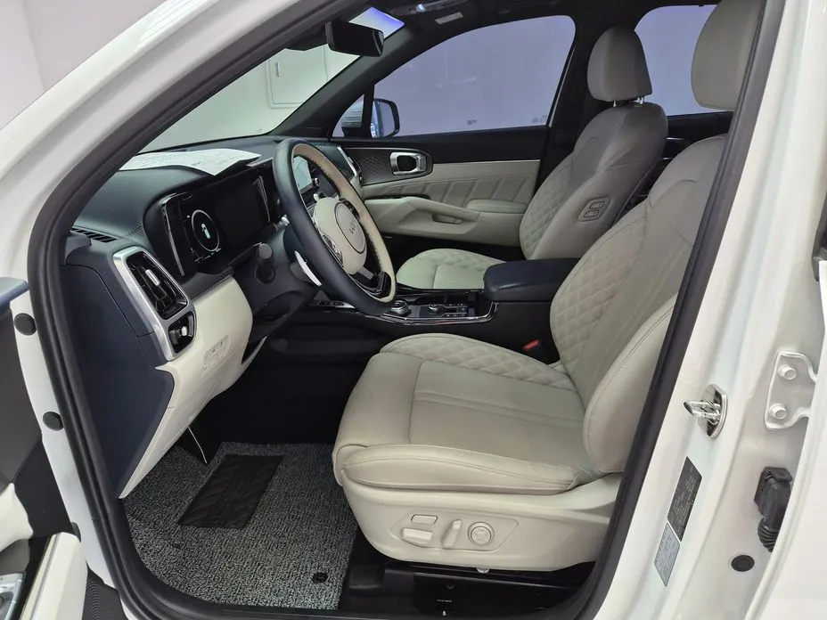 Kia Sorento — фото 3