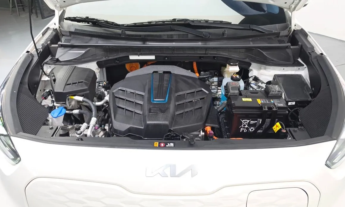 Kia Niro — фото 10