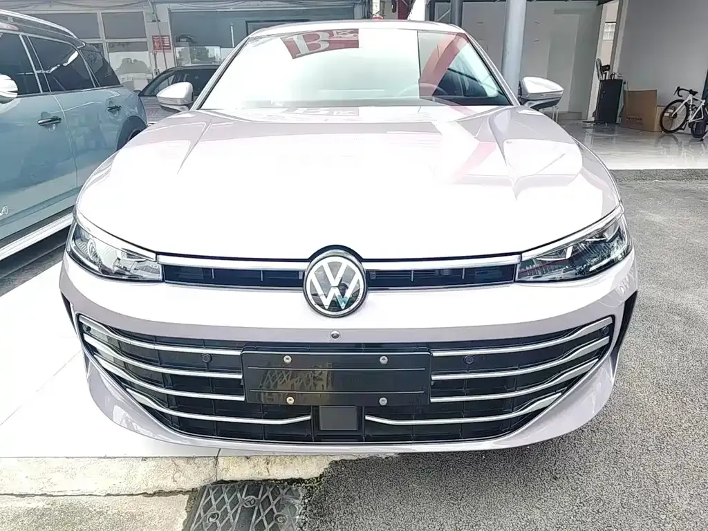 Volkswagen Passat — фото 7