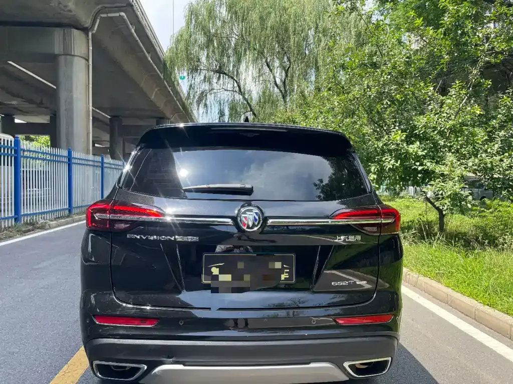 Buick Envision Plus — фото 9