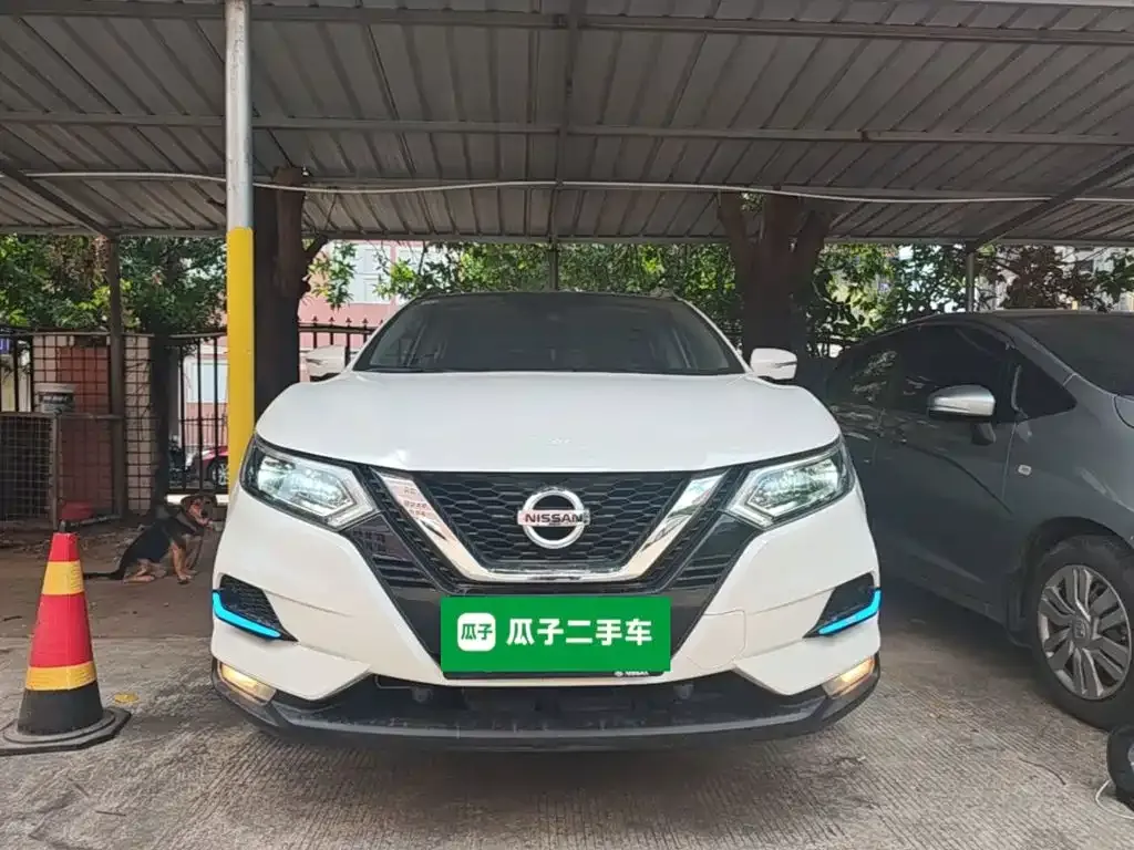Nissan Qashqai — фото 6