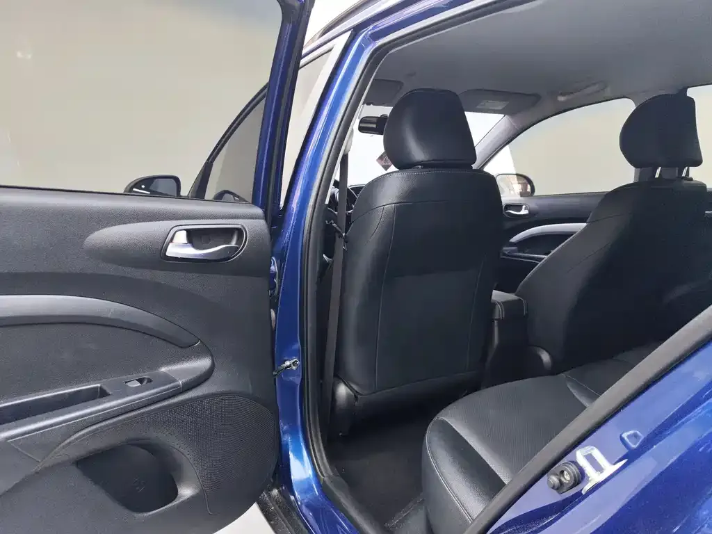 Kia KX1 — фото 8