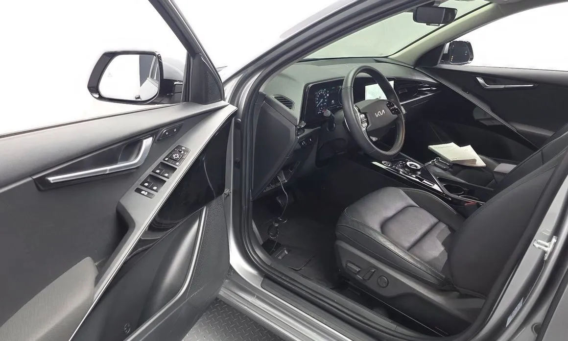 Kia Niro — фото 10