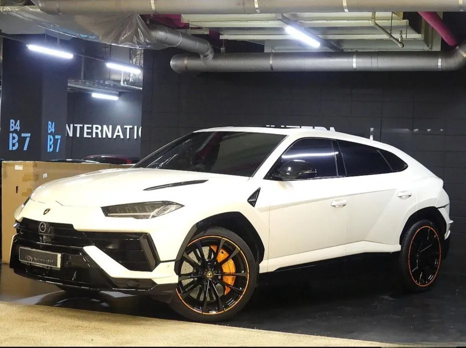 Lamborghini Urus — фото 8