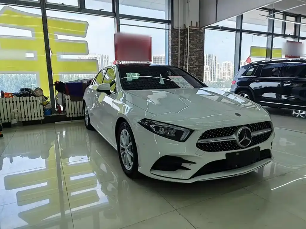 Mercedes-Benz A-Class — фото 10