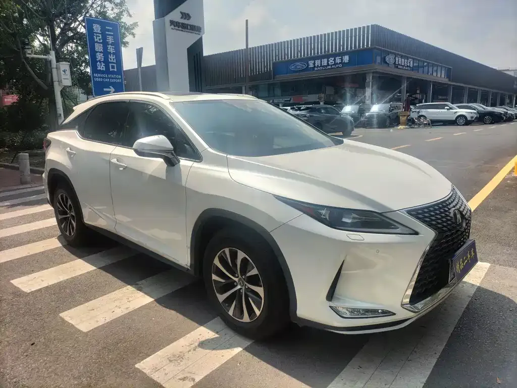 Lexus RX — фото 2
