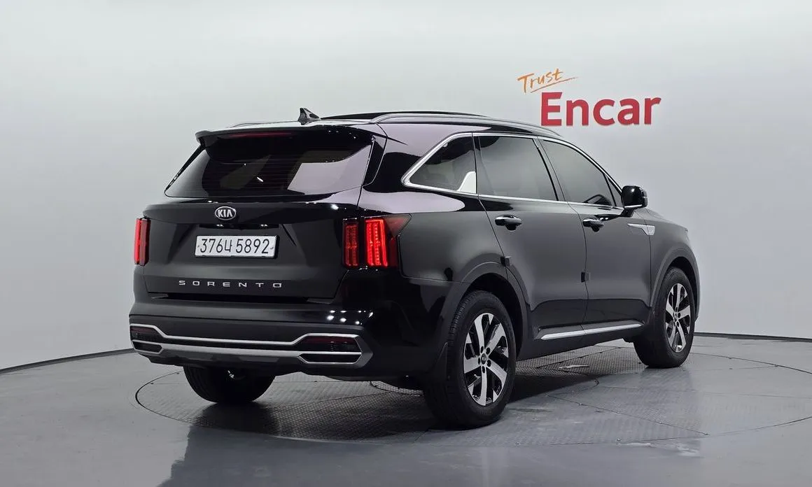 Kia Sorento — фото 3