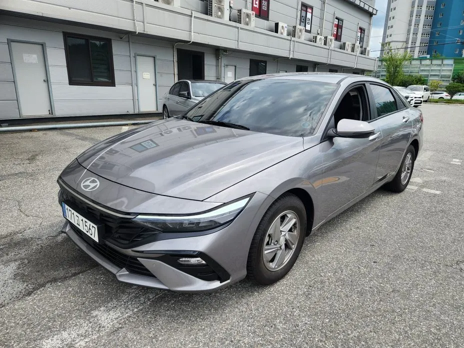 Hyundai AVANTE — фото 3