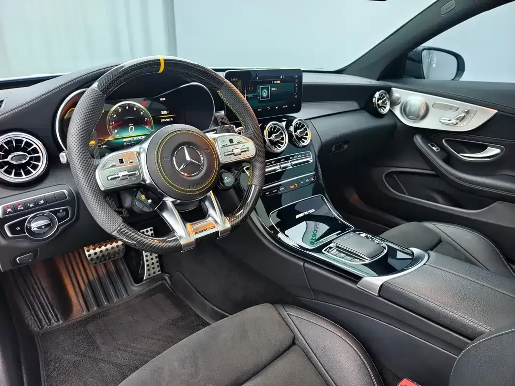 Mercedes-Benz C-Class AMG — фото 9