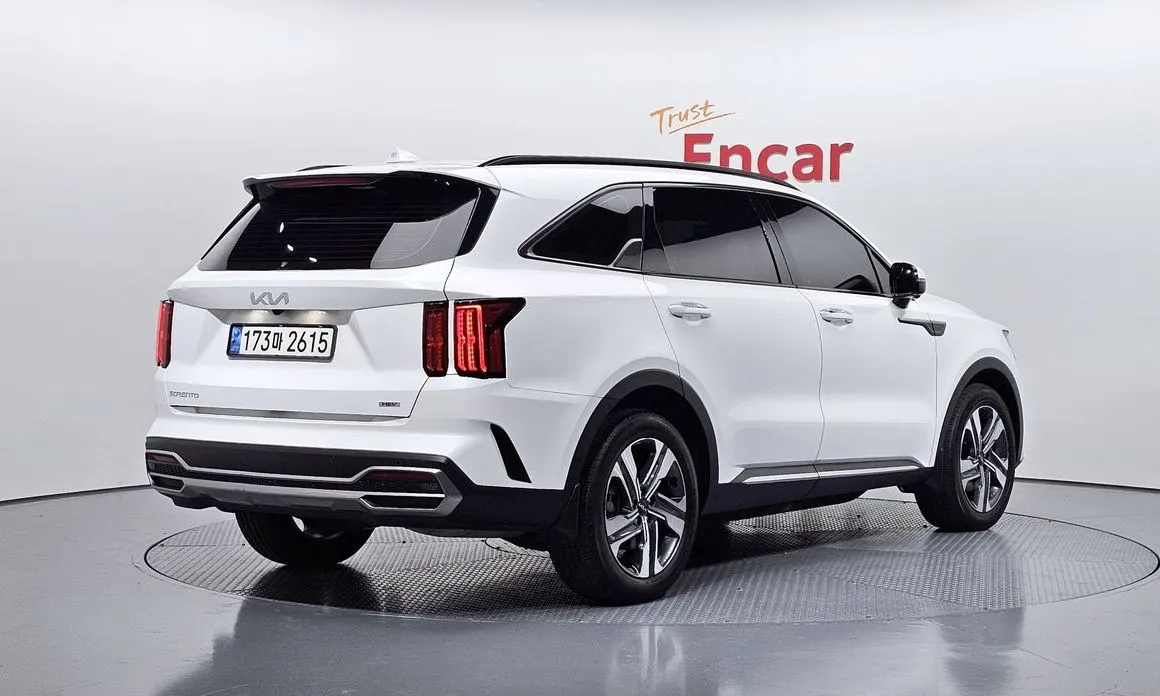 Kia Sorento — фото 3