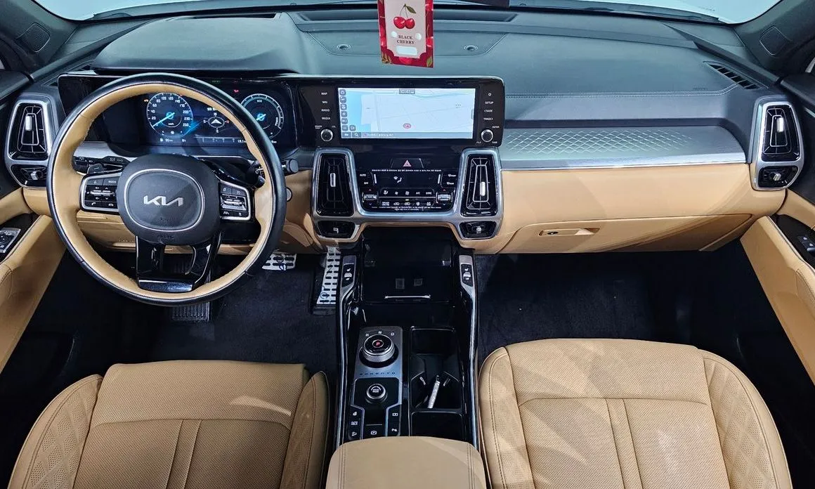 Kia Sorento — фото 9