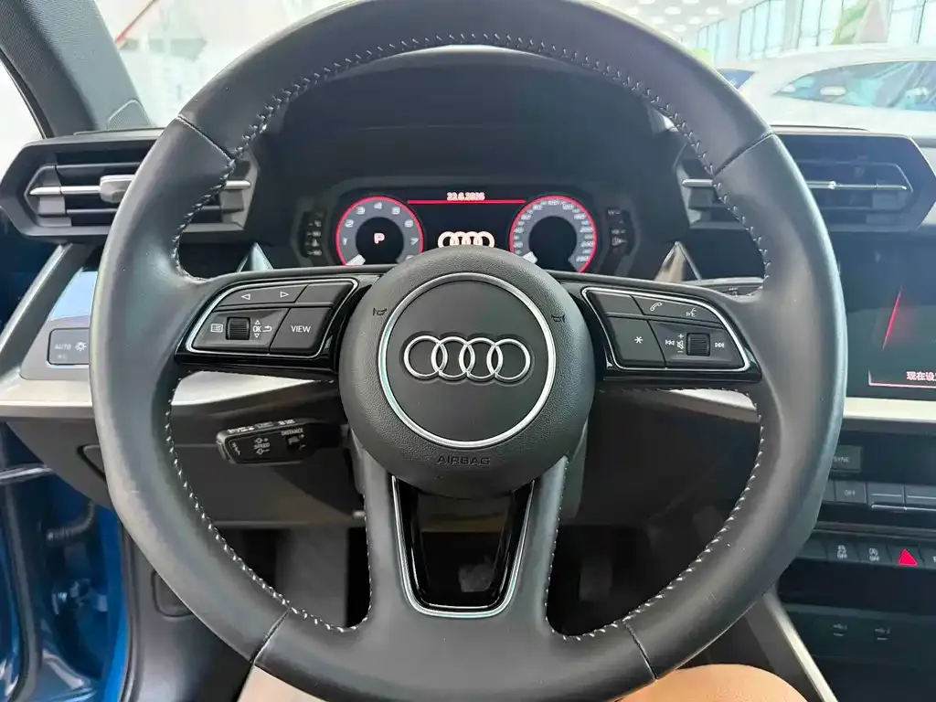 Audi A3 — фото 9