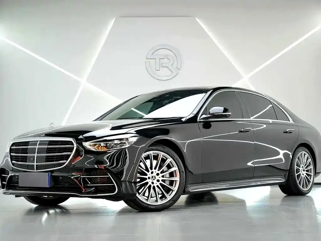 Mercedes-Benz S-Class — фото 1