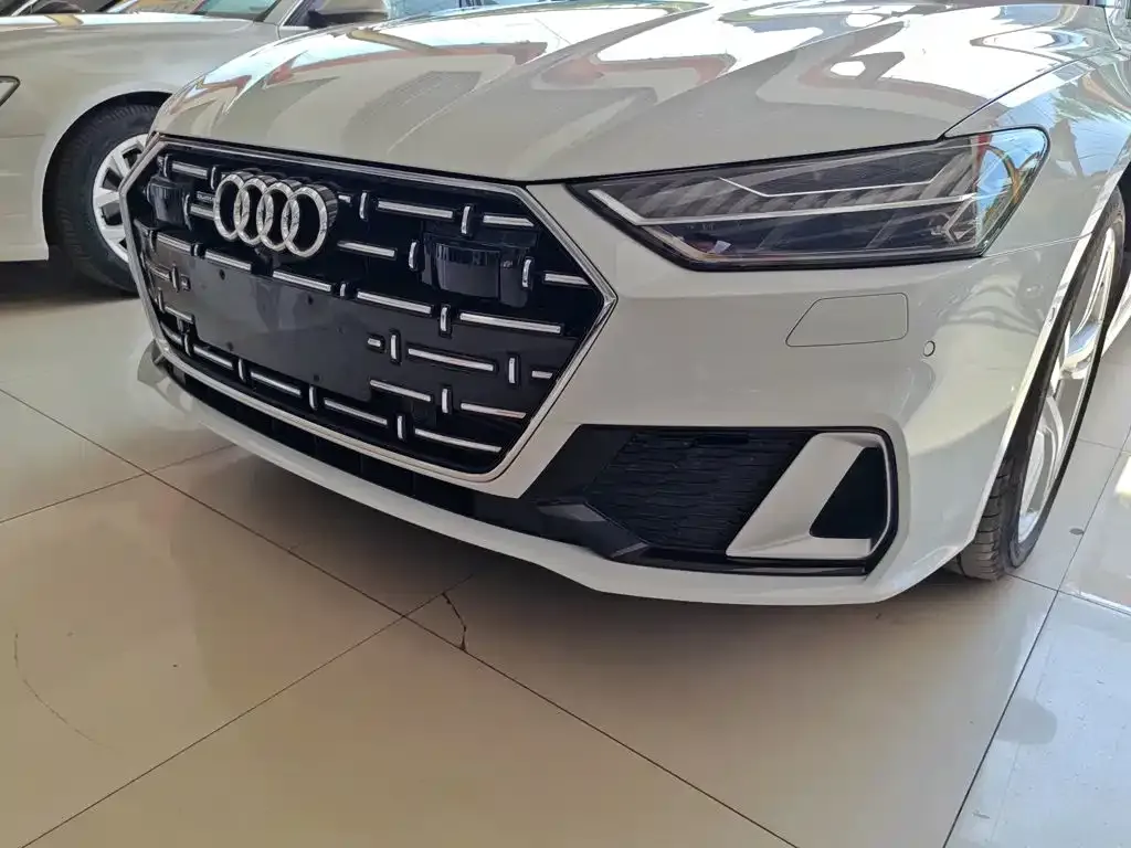 Audi A7L — фото 3