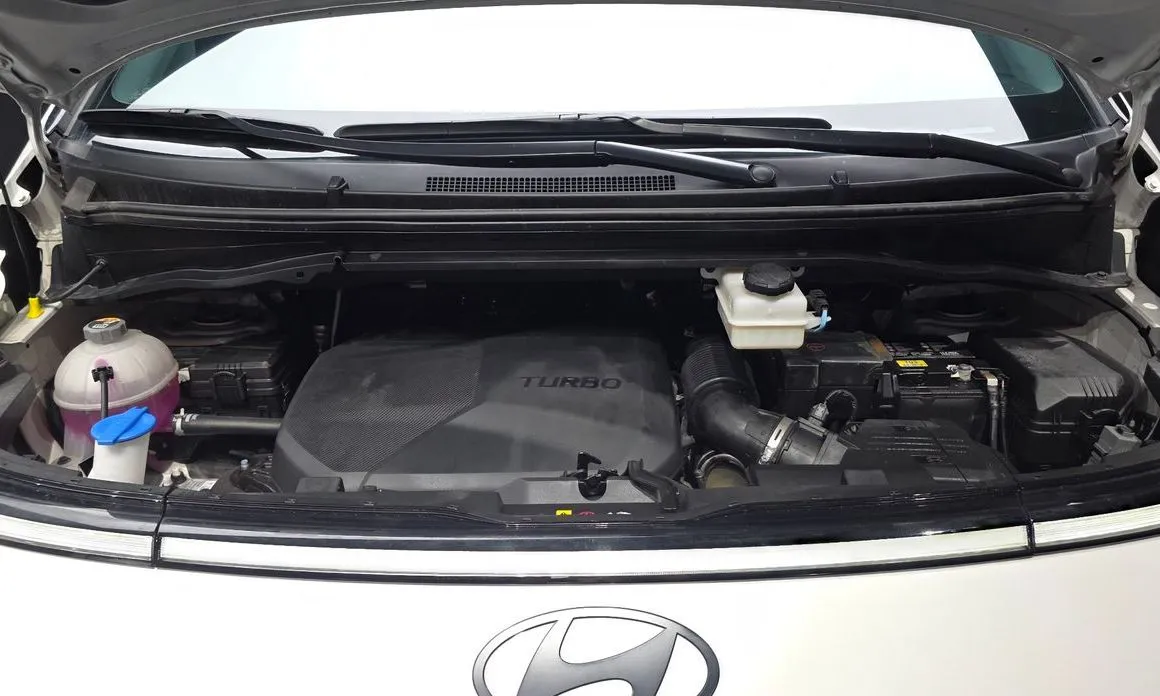 Hyundai Staria — фото 9