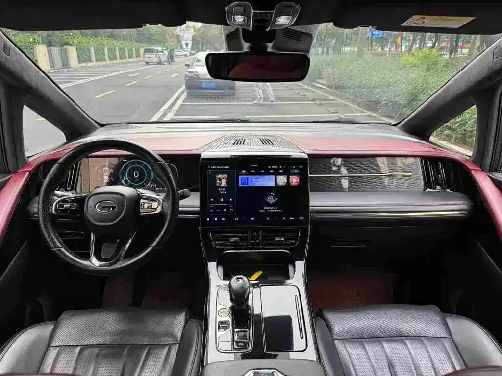 GAC Motor Trumpchi M8 — фото 8