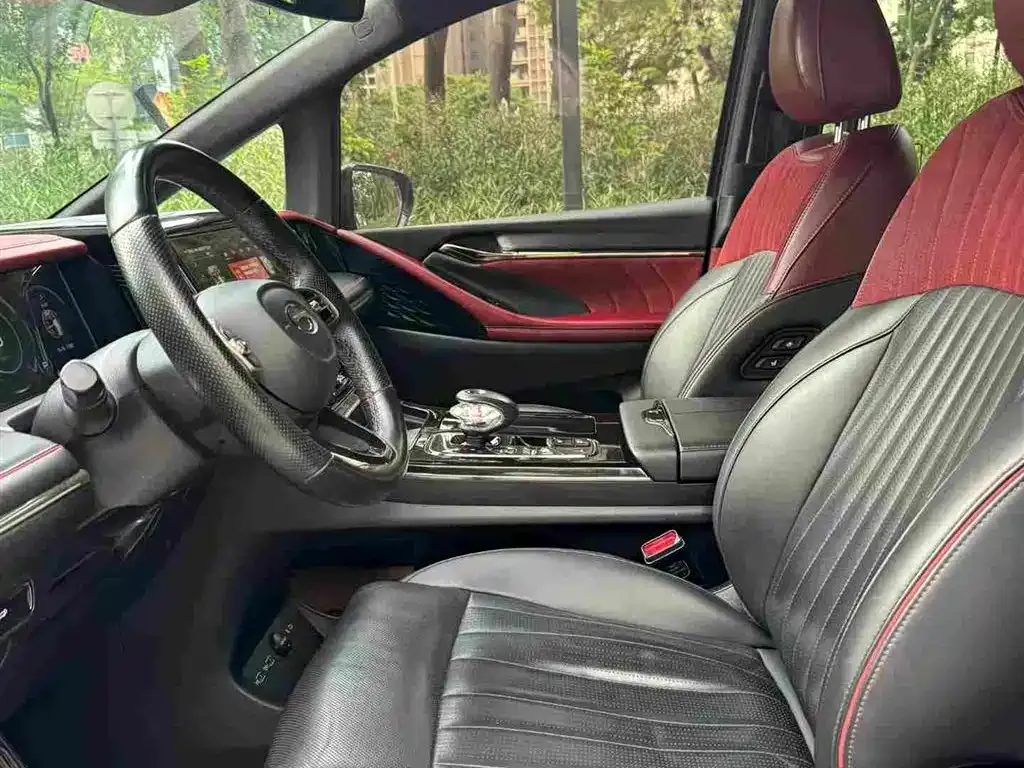 GAC Motor Trumpchi M8 — фото 2