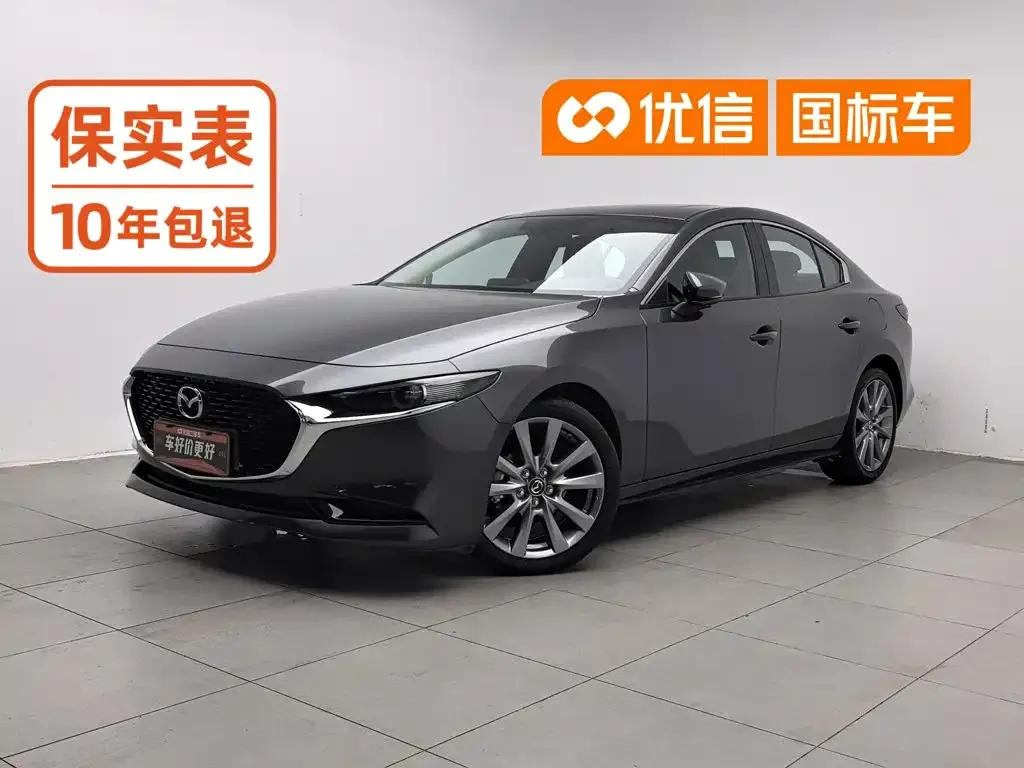 Mazda 3 Axela — фото 1