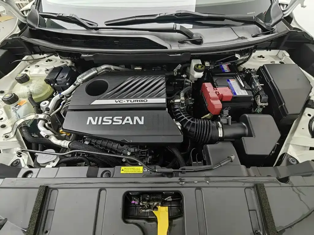 Nissan X-Trail — фото 10