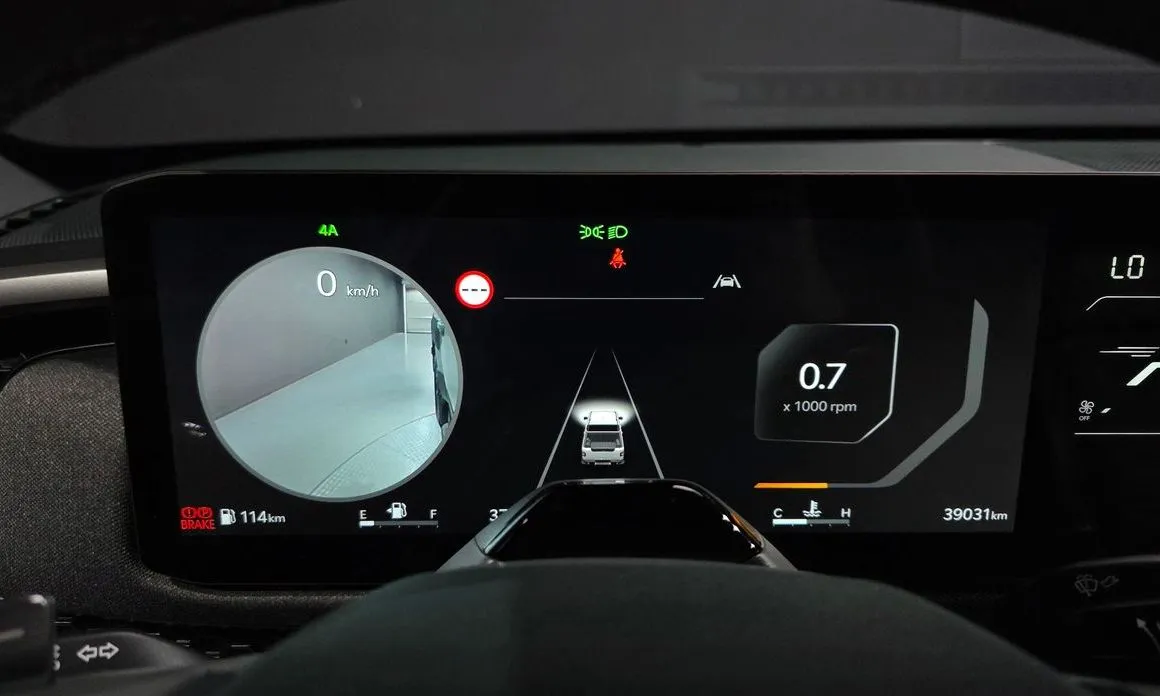 Kia Tasman — фото 10