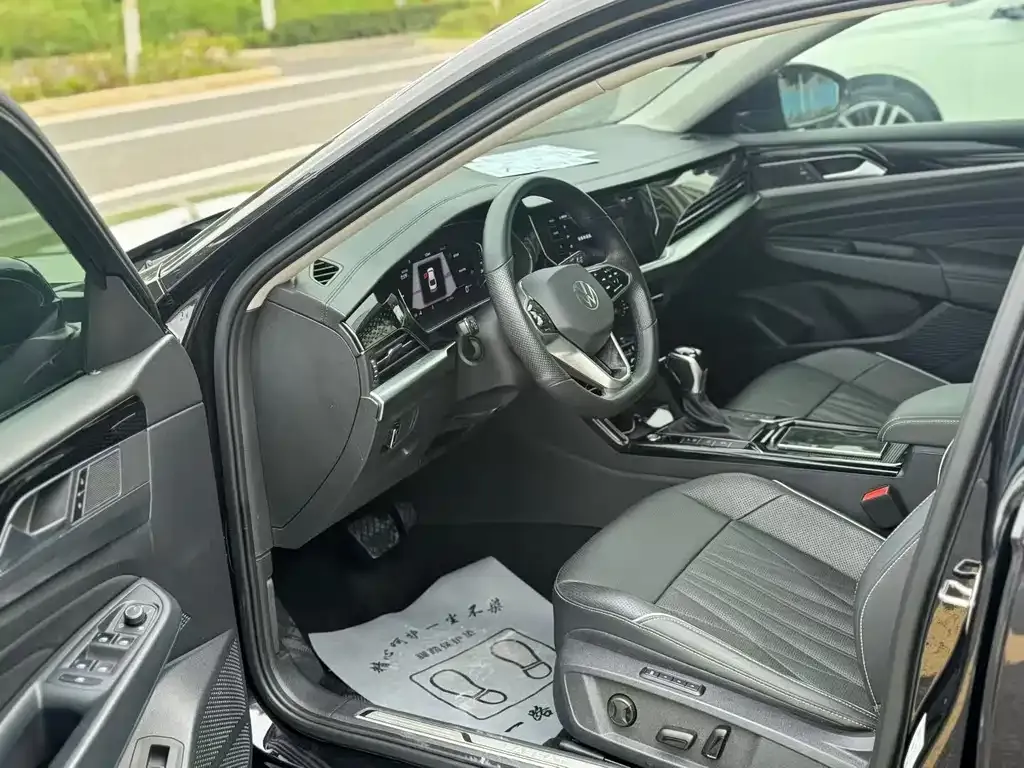 Volkswagen Passat — фото 7