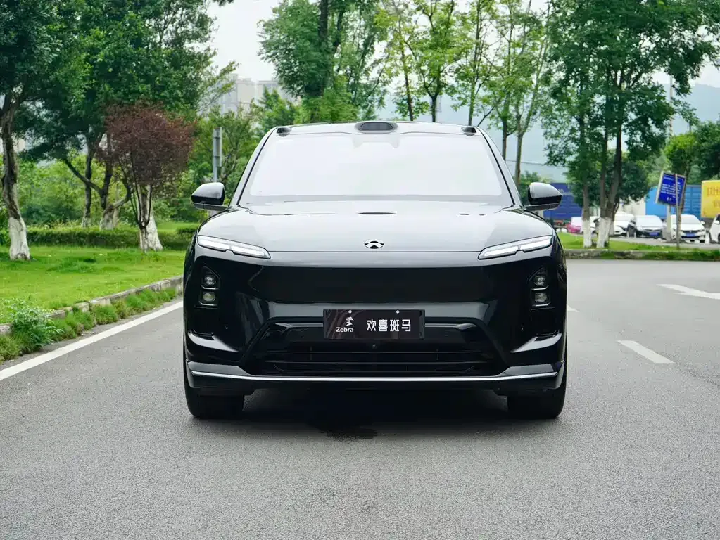 NIO EC6 — фото 9