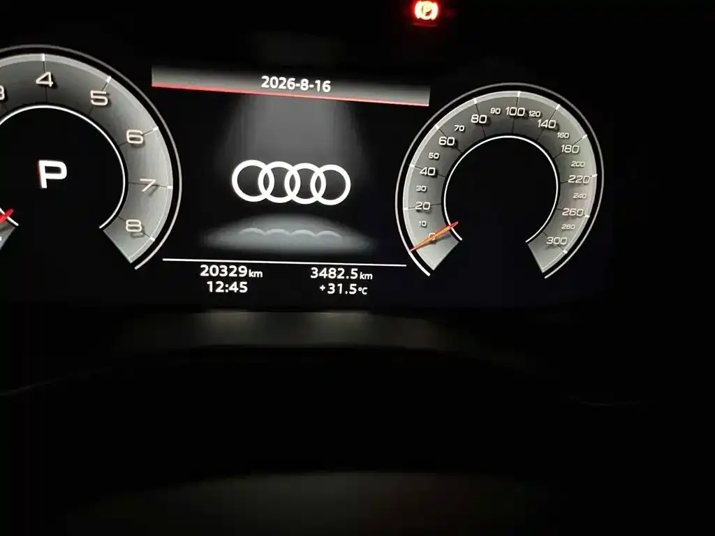 Audi A6L — фото 2