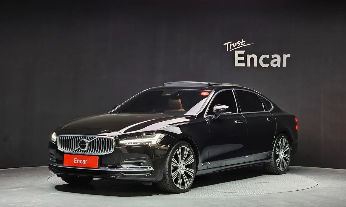 Volvo S90 — фото 1