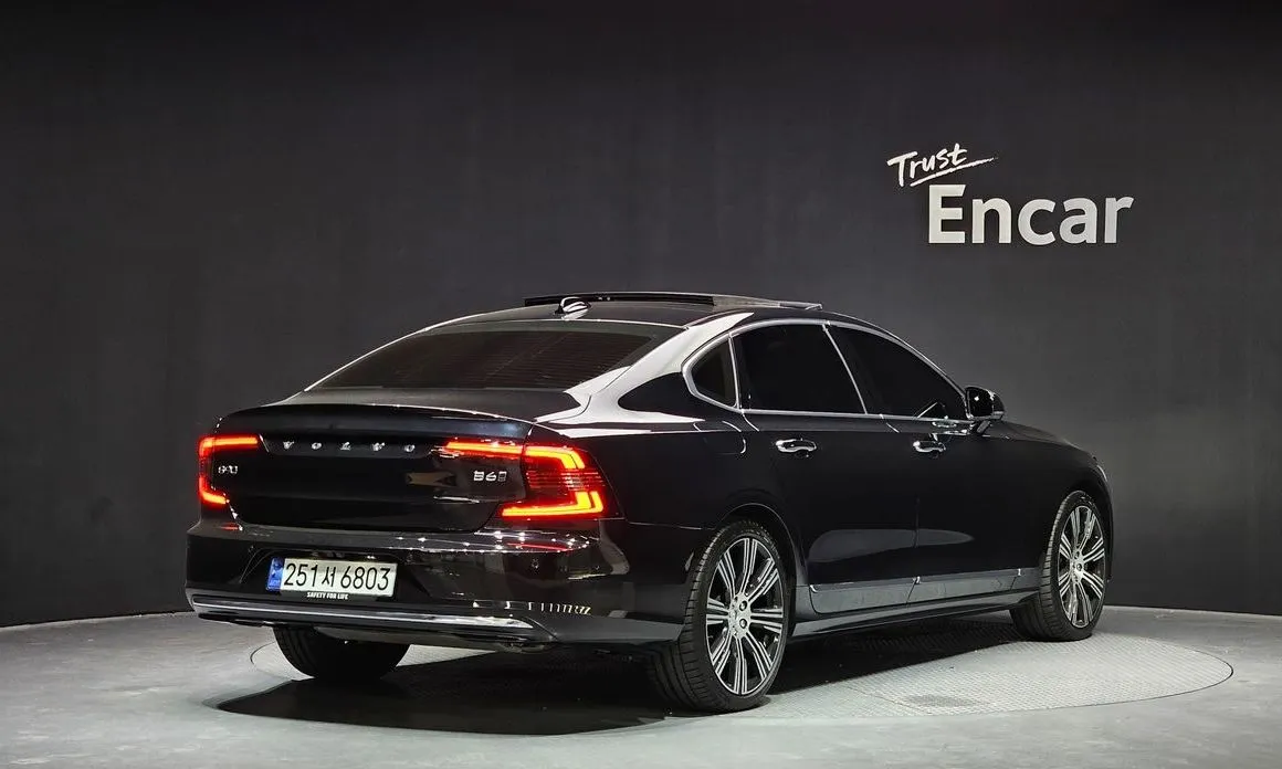 Volvo S90 — фото 6