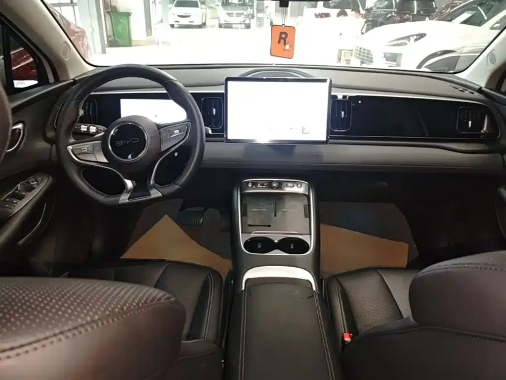 BYD Hiace 05 EV — фото 10