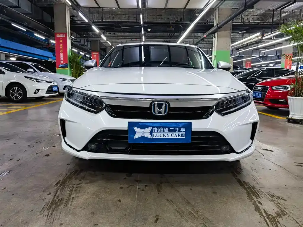 Honda Inspire — фото 10