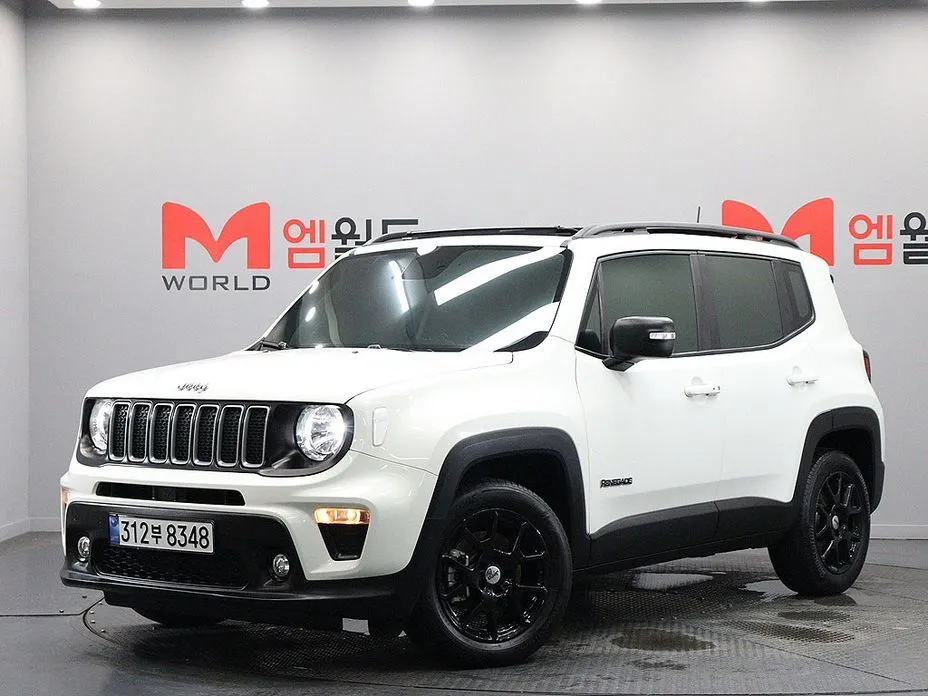 Jeep Renegade — фото 1
