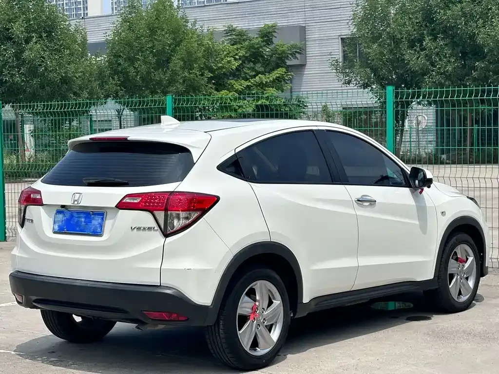 Honda Vezel — фото 7