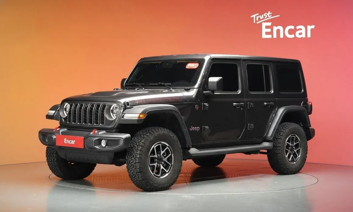 Jeep Wrangler — фото 1