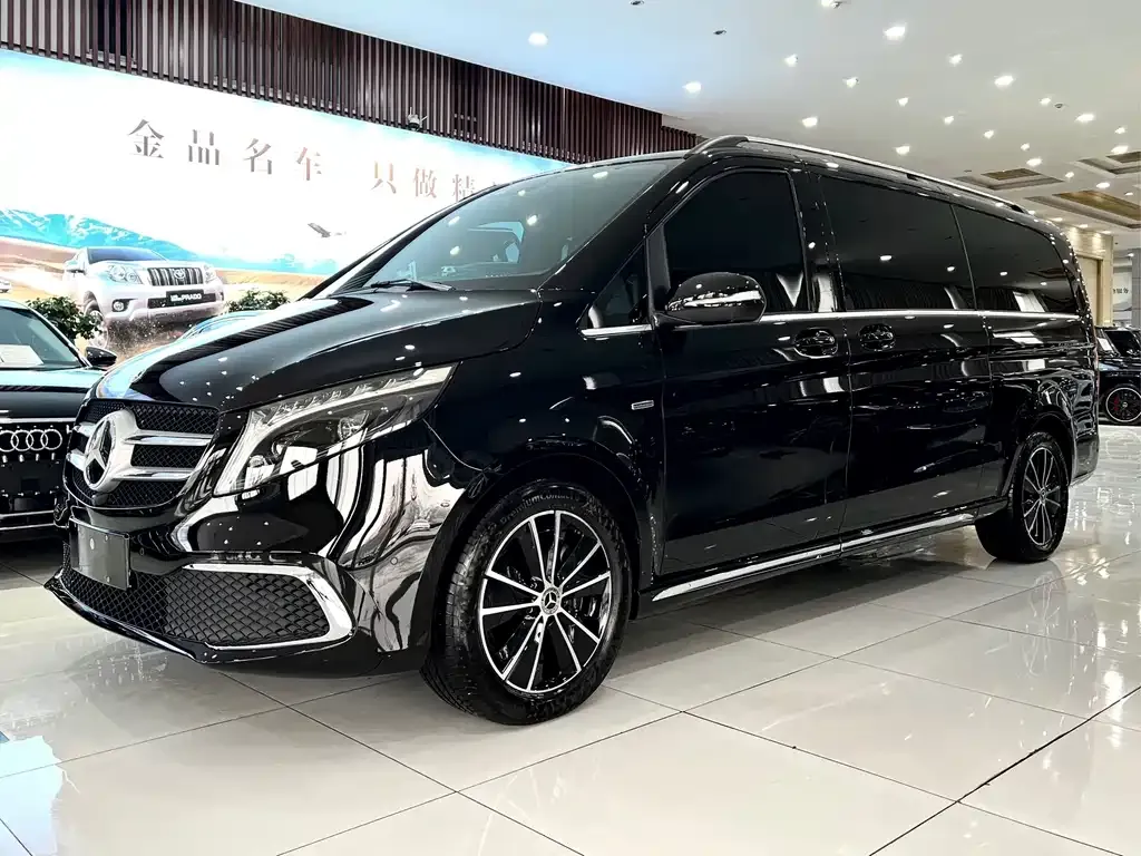 Mercedes-Benz V-Class — фото 2