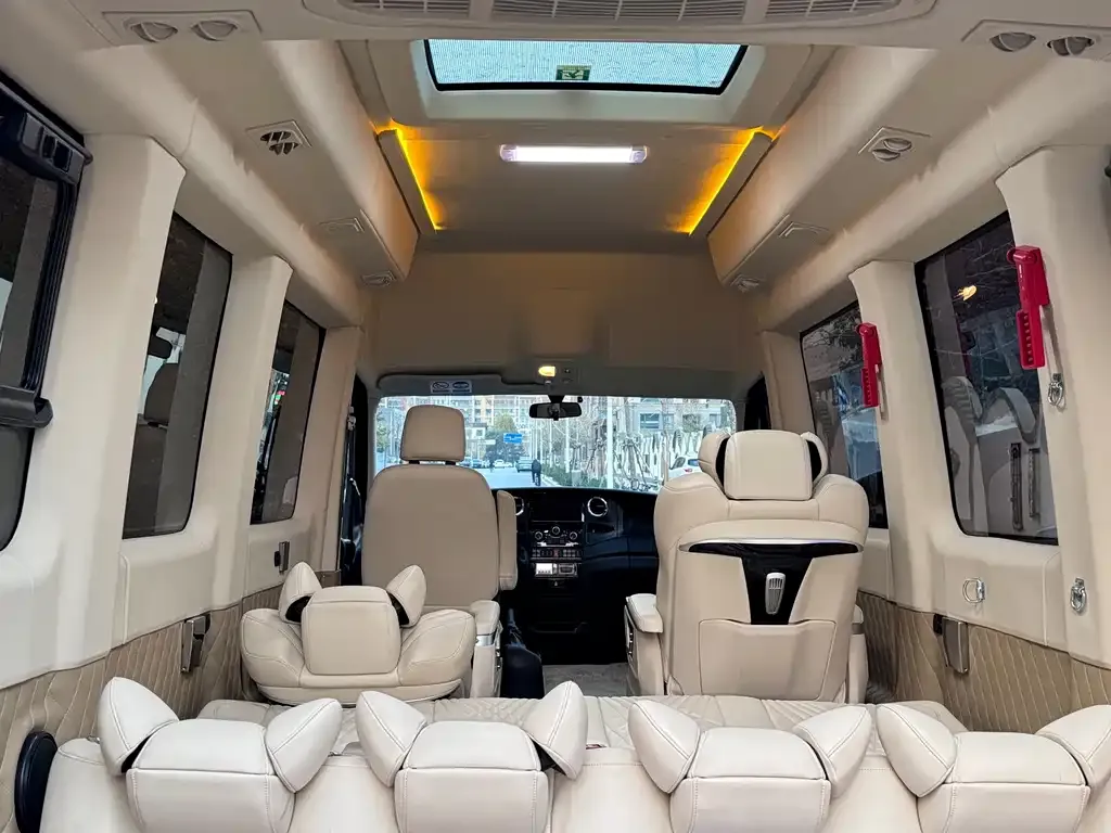 IVECO Ousheng — фото 4