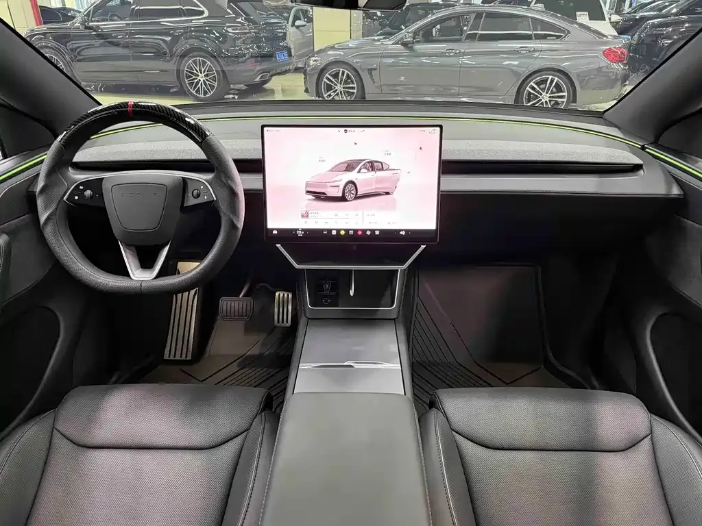 Tesla Model Y L — фото 8