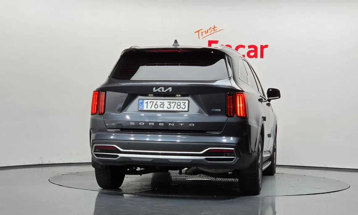 Kia Sorento — фото 2