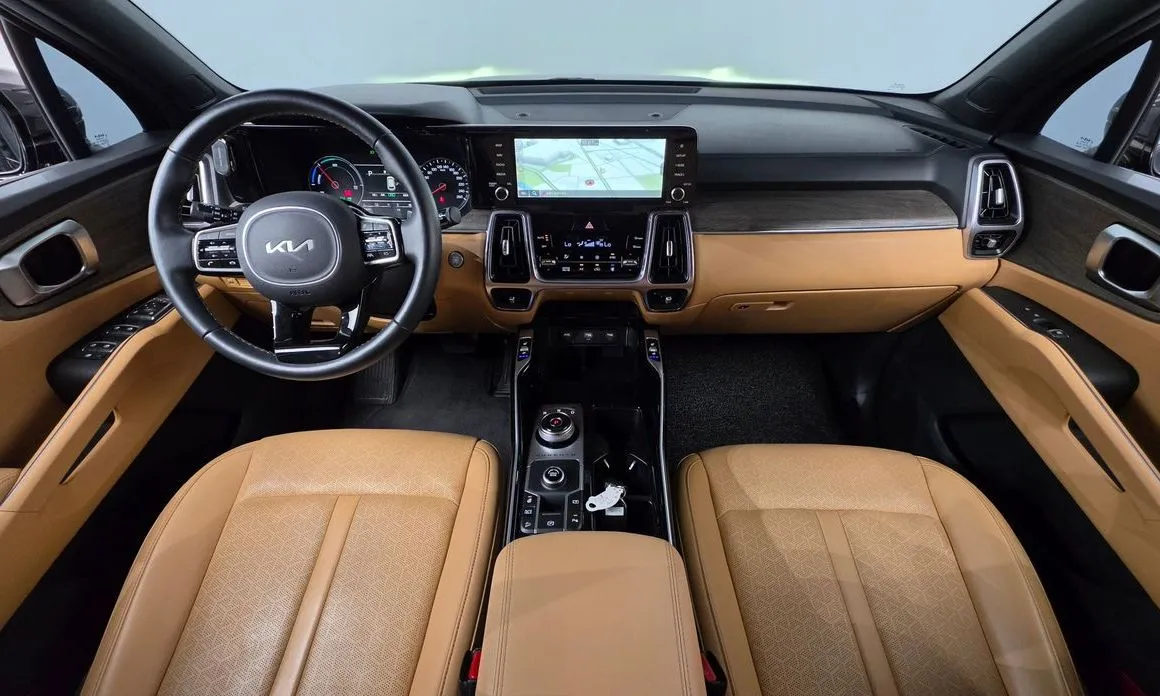 Kia Sorento — фото 8