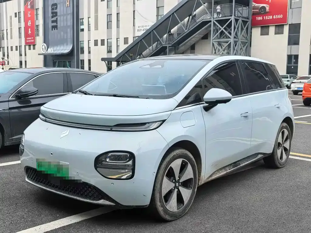 Baojun Yunduo — фото 6