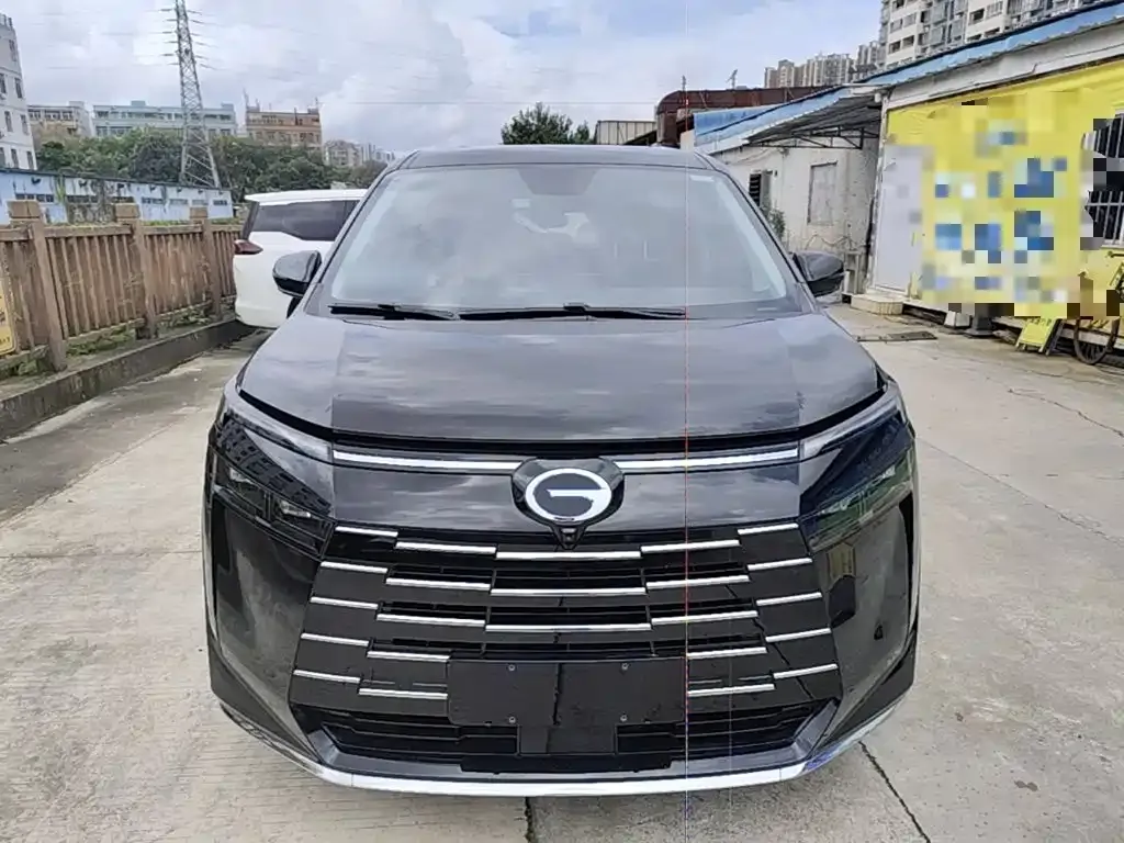 GAC Motor 传祺E8 PHEV — фото 3