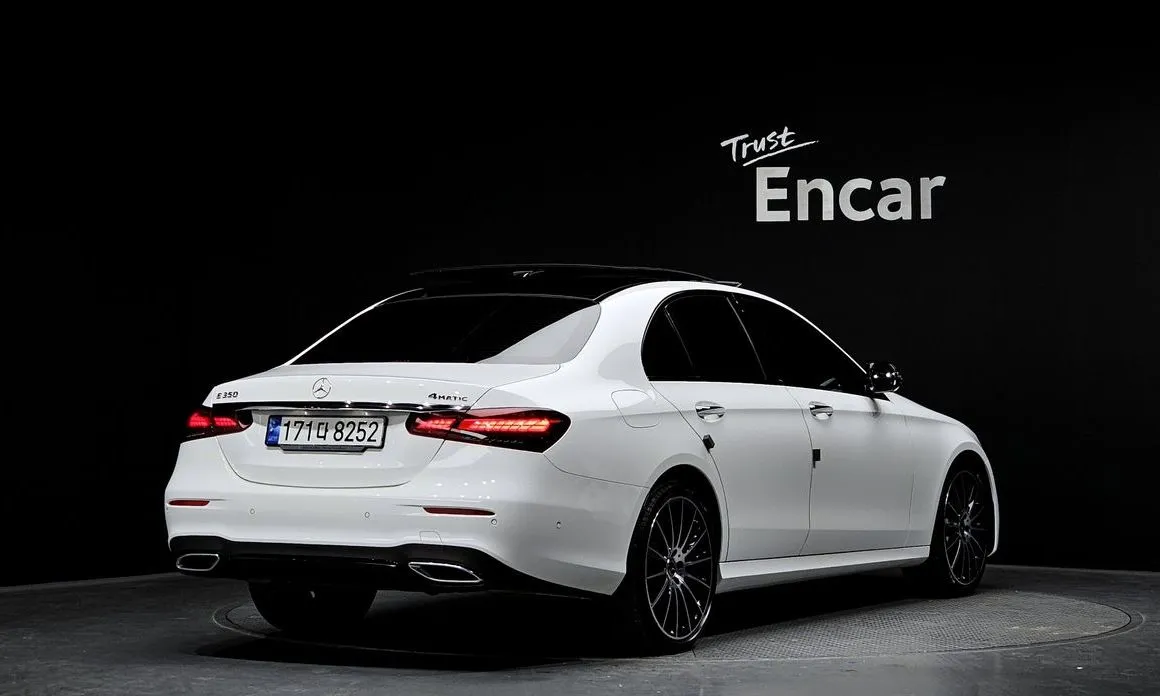 Mercedes-Benz E-Class — фото 5