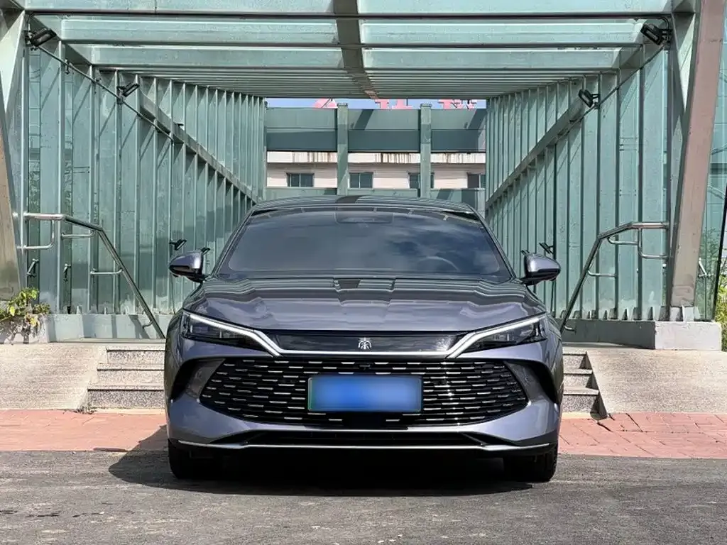 BYD Qin L — фото 7