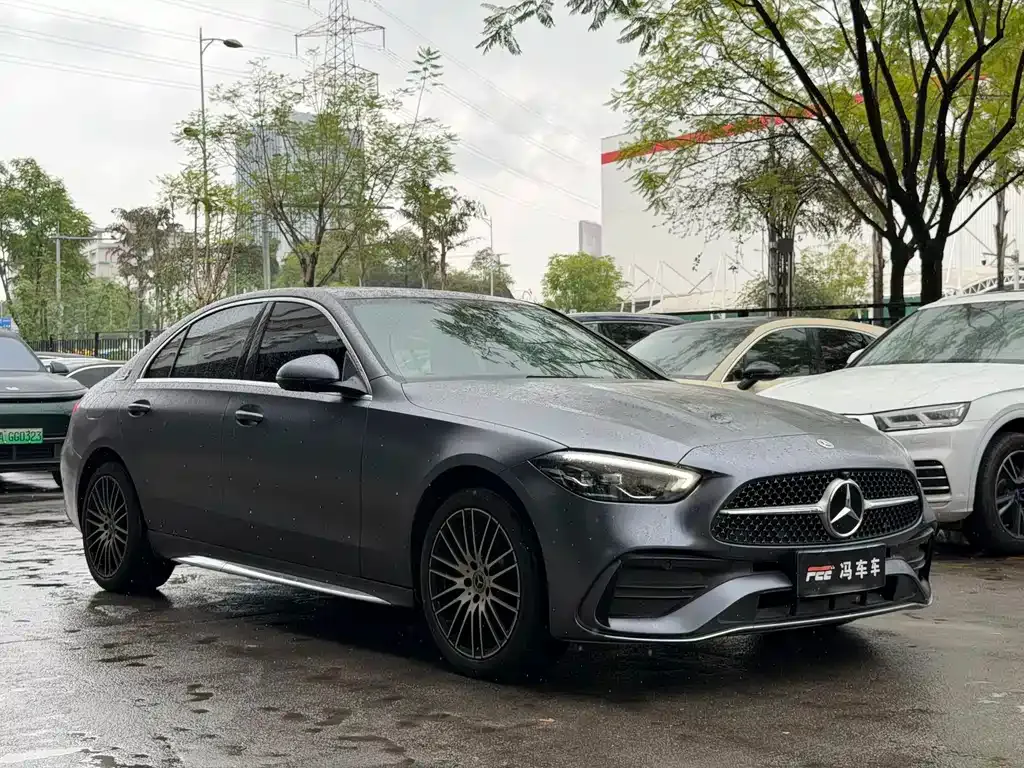 Mercedes-Benz C-Class — фото 1
